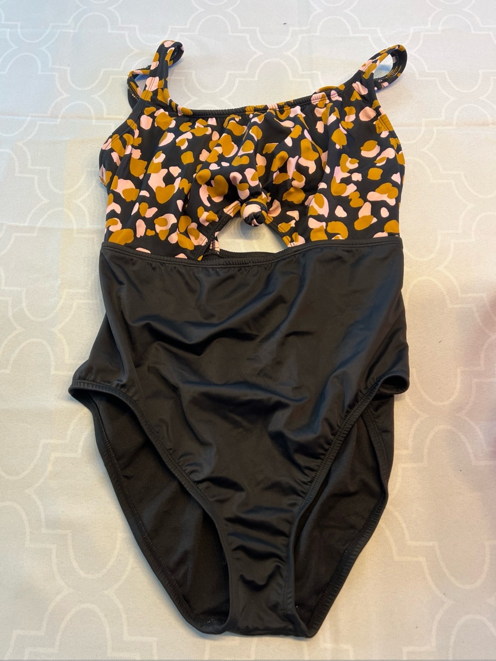 Beach Betty By Miracle Brands Swimsuit One Piece Medium Cut Out